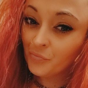 Meet your Posher, Vicky